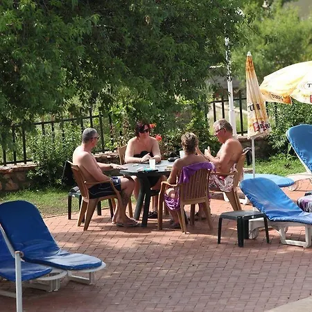 Destina 3*