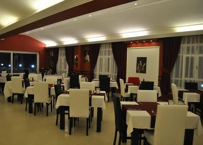 Отель Destina 3*