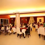 Destina Hotel