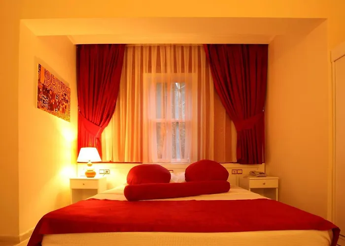 Destina Hotell 3*