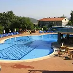 Destina Hotel
